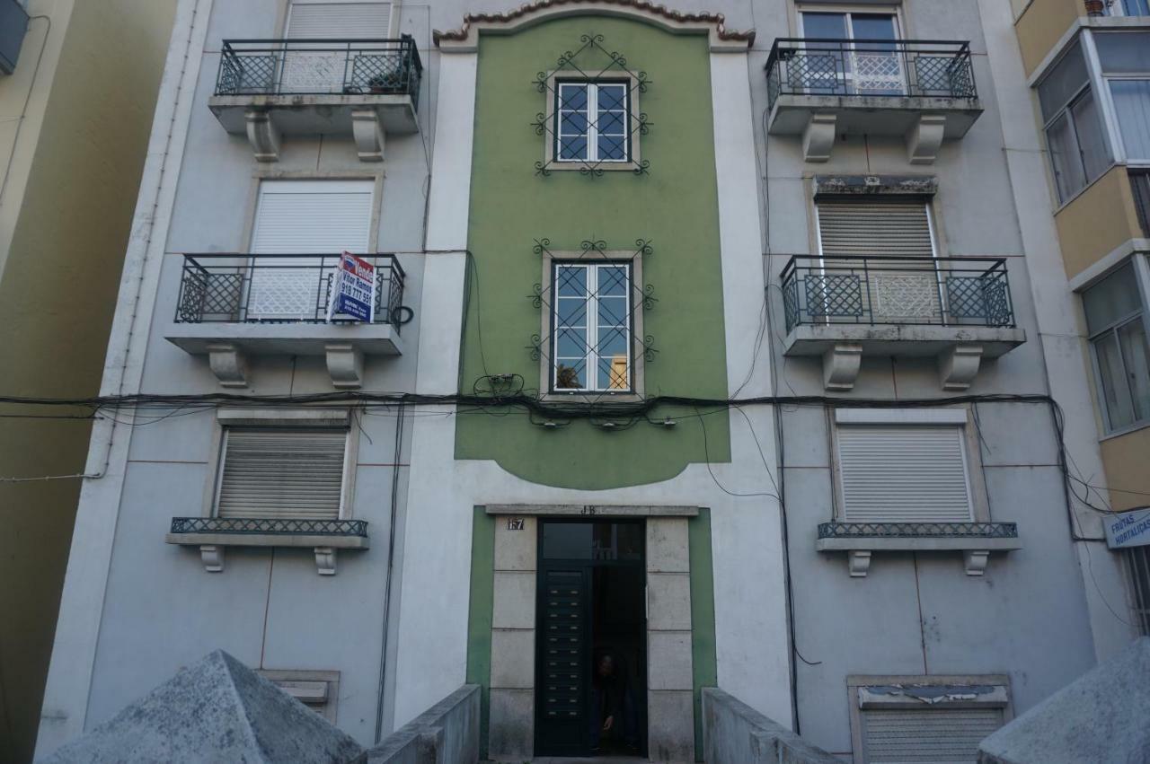 Room In Queluz 11 Minutes From Lisbon Экстерьер фото
